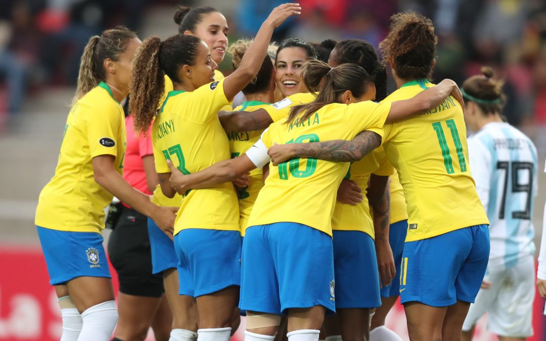 CBF oficializa candidatura do Brasil para sediar Copa do Mundo feminina de 2027